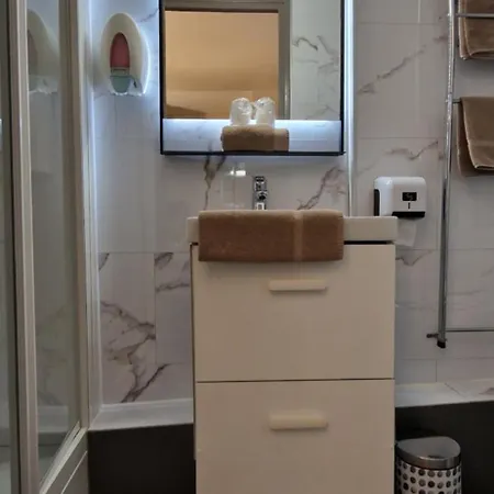 Hotel Le Faubourg Figeac