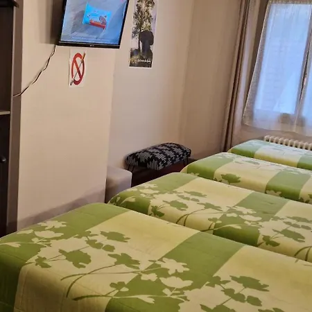 Le Faubourg Hotel Figeac