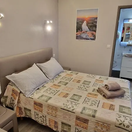 Le Faubourg Hotel 3*