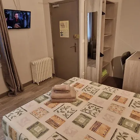 Le Faubourg Hotel