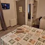 Le Faubourg Hotel