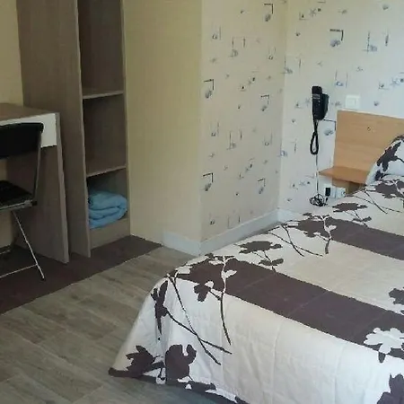 Le Faubourg Фижак