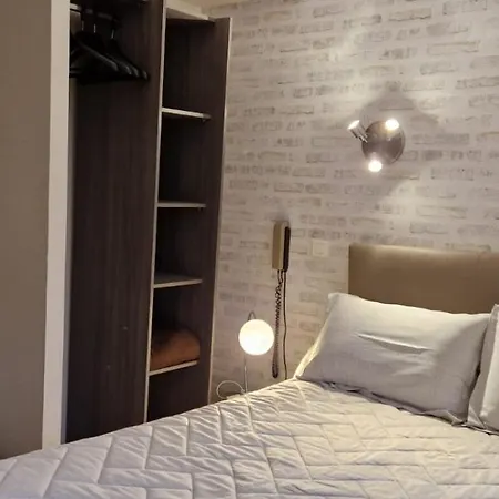 Le Faubourg 3*
