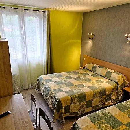 מלון Le Faubourg 3*